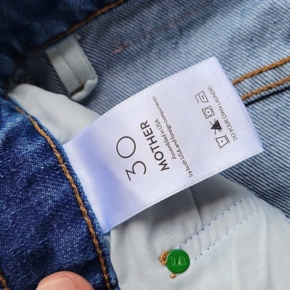 MOTHER Size 30 High Waist Double Stack Ankle Straight Jeans Delicious Memories - Picture 7 of 9